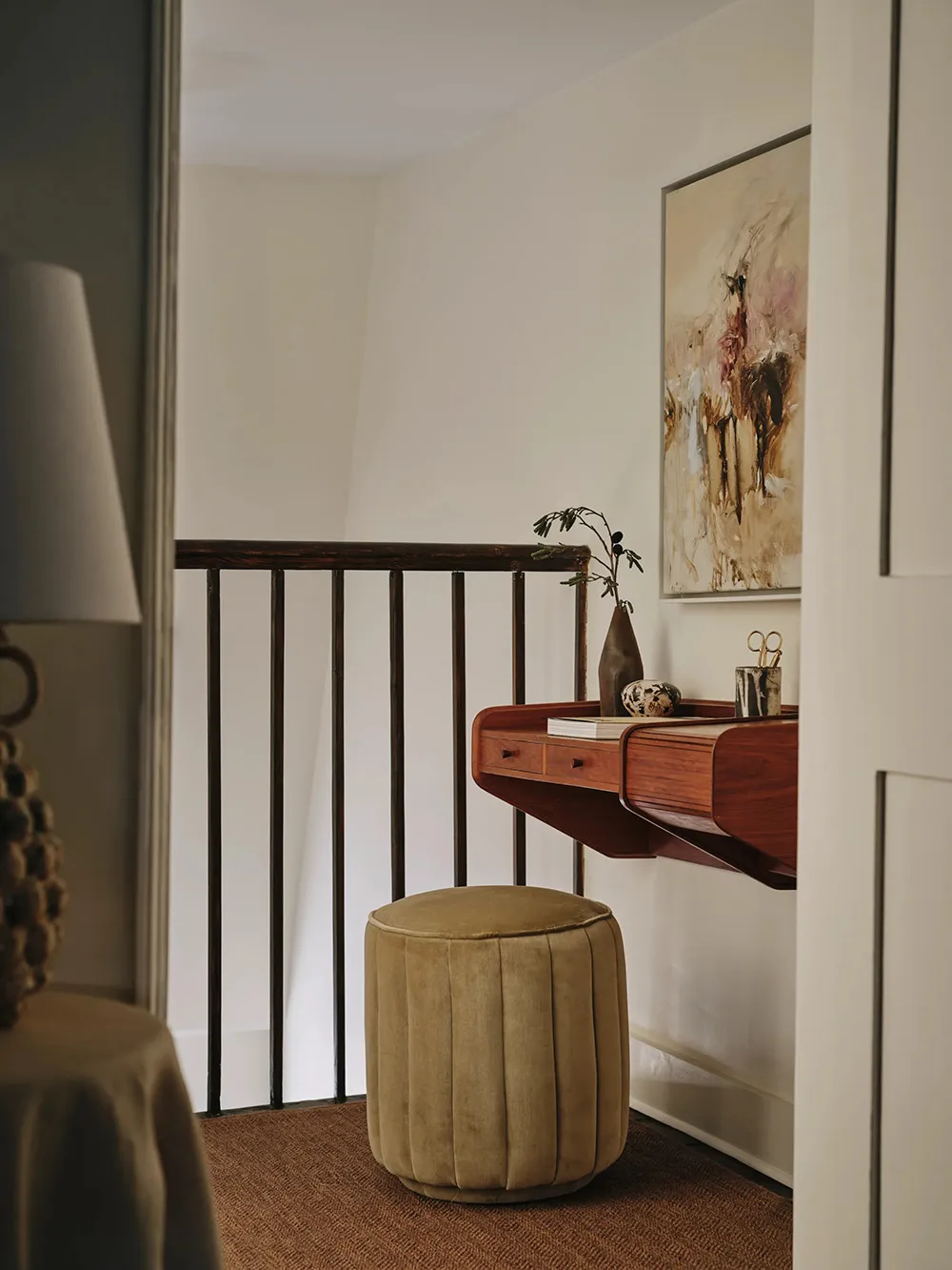 Intérieur cosy et légèrement romantique d'un taunhouse géorgien à Londres - Gallery image 16