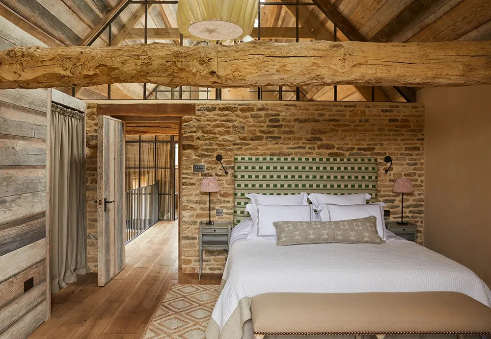 Abundance of Wood and Cozy Decor: Beautiful Restoration of a Historic Farmhouse in England - Gallery image 15