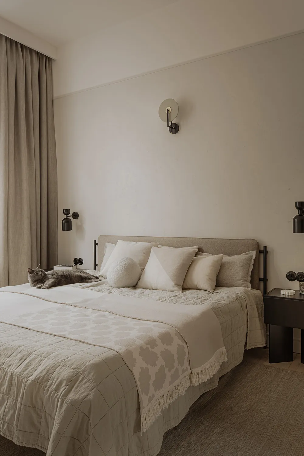 Elegant Modern Interior in a 100-Year-Old House in Gdansk - Gallery image 12