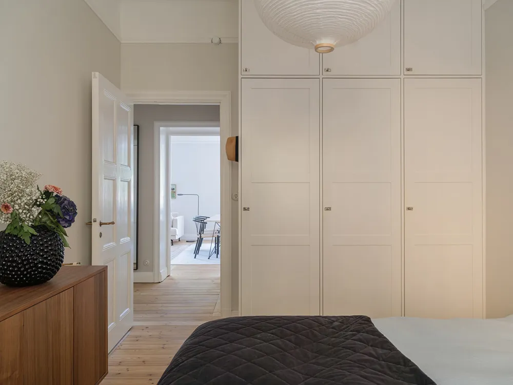 Espacio y luz: un interior agradable en Estocolmo (74 m²) - Gallery image 12