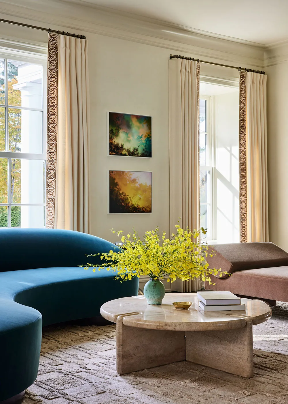 Diseño moderno refinado con soluciones atrevidas: townhouse en el tranquilo centro de Nueva York - Gallery image 1