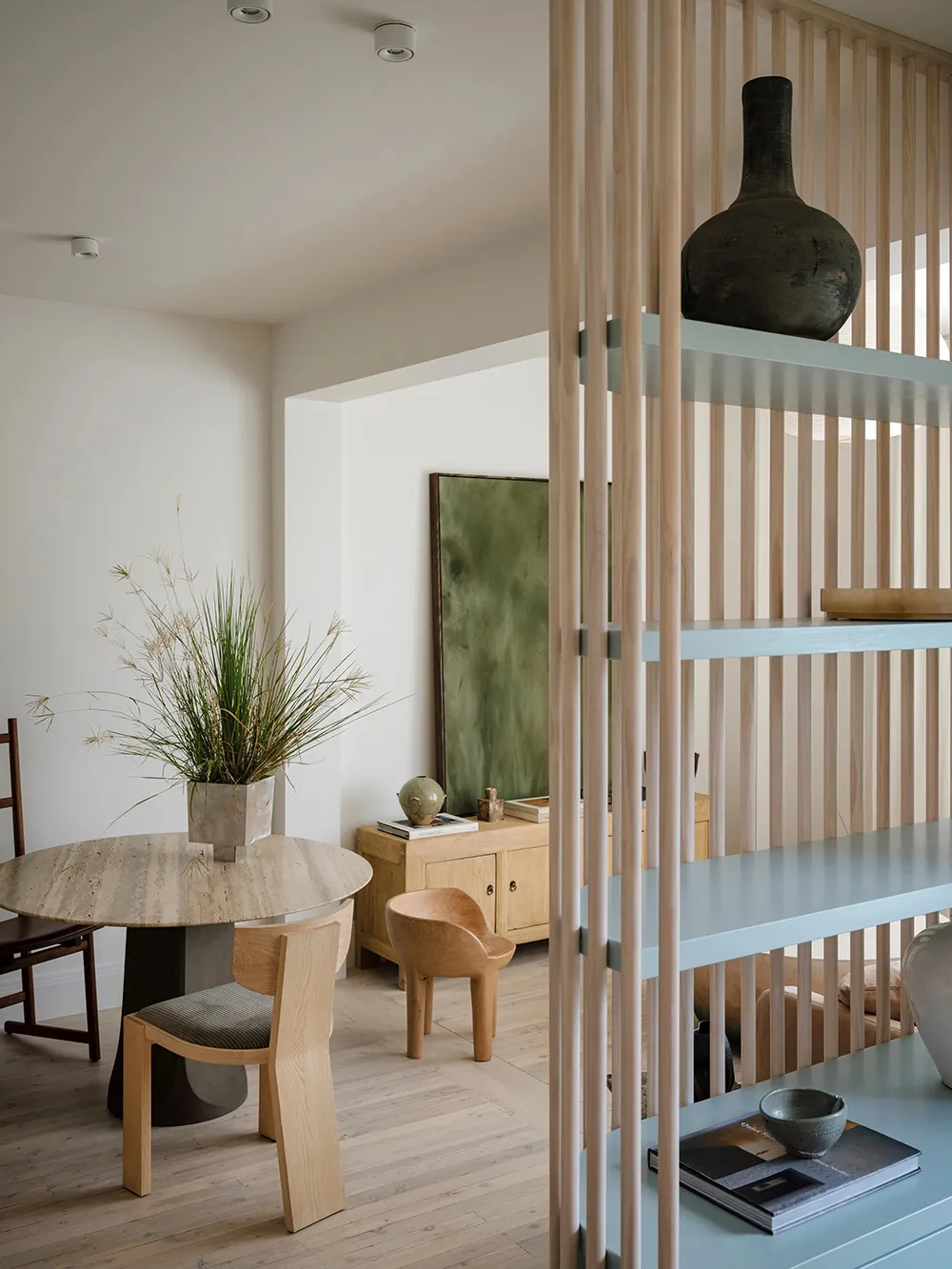 Interior agradable de apartamento pequeño con arcos en Sydney - Gallery image 6