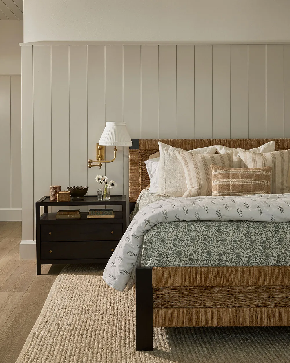 Piękny wysepkowy интерьер w Florydzie w kolorach piaskowo-beżowych - Gallery image 20