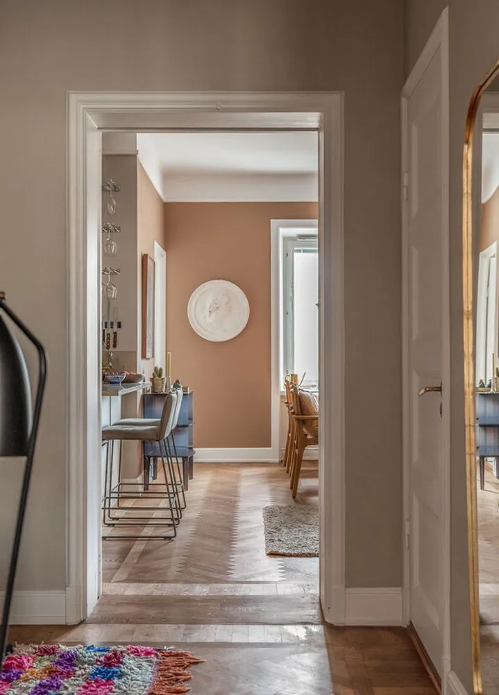 Beaux tons marrons dans le design d'une appartement scandinave - Gallery image 24