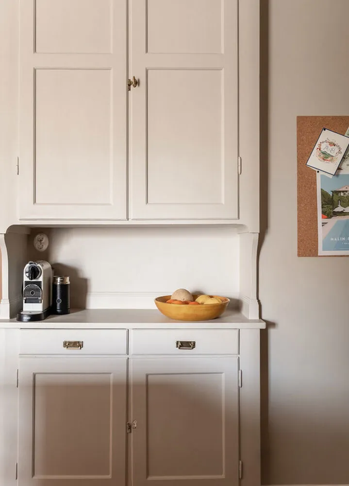 Beaux tons marrons dans le design d'une appartement scandinave - Gallery image 15