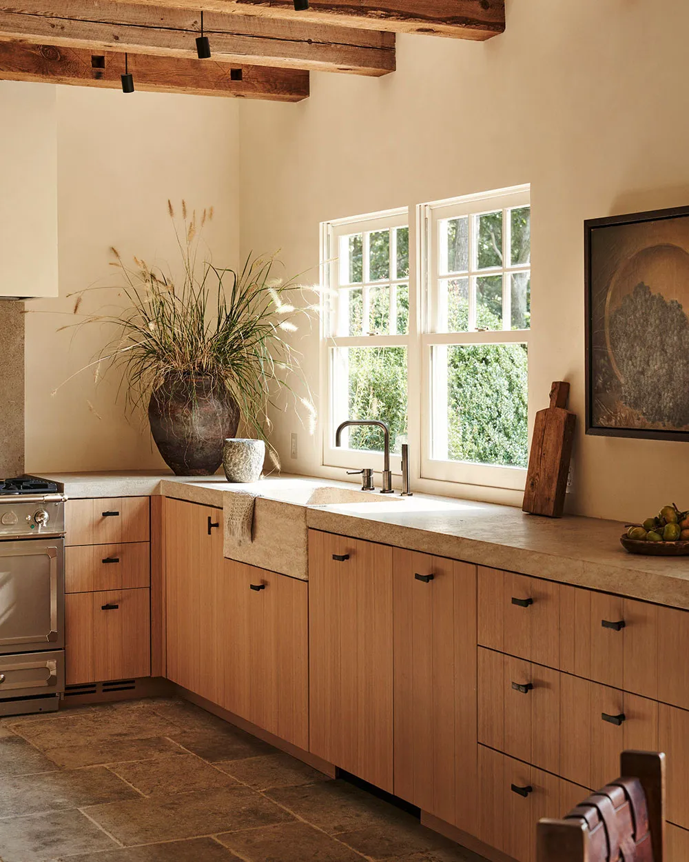 Wspaniały mix estetycznego designu i tradycyjnych elementów w domu projektanta Jordan Carlyle - Gallery image 8