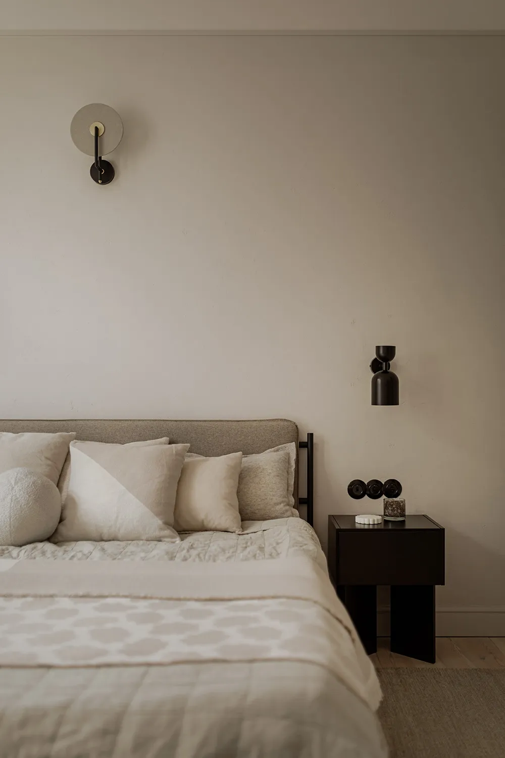 Elegant Modern Interior in a 100-Year-Old House in Gdansk - Gallery image 13