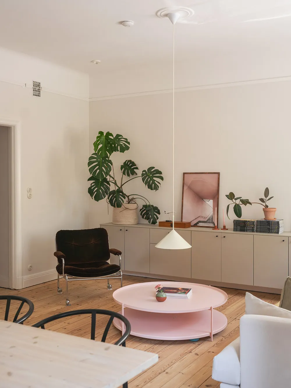 Espacio y luz: un interior agradable en Estocolmo (74 m²) - Gallery image 4