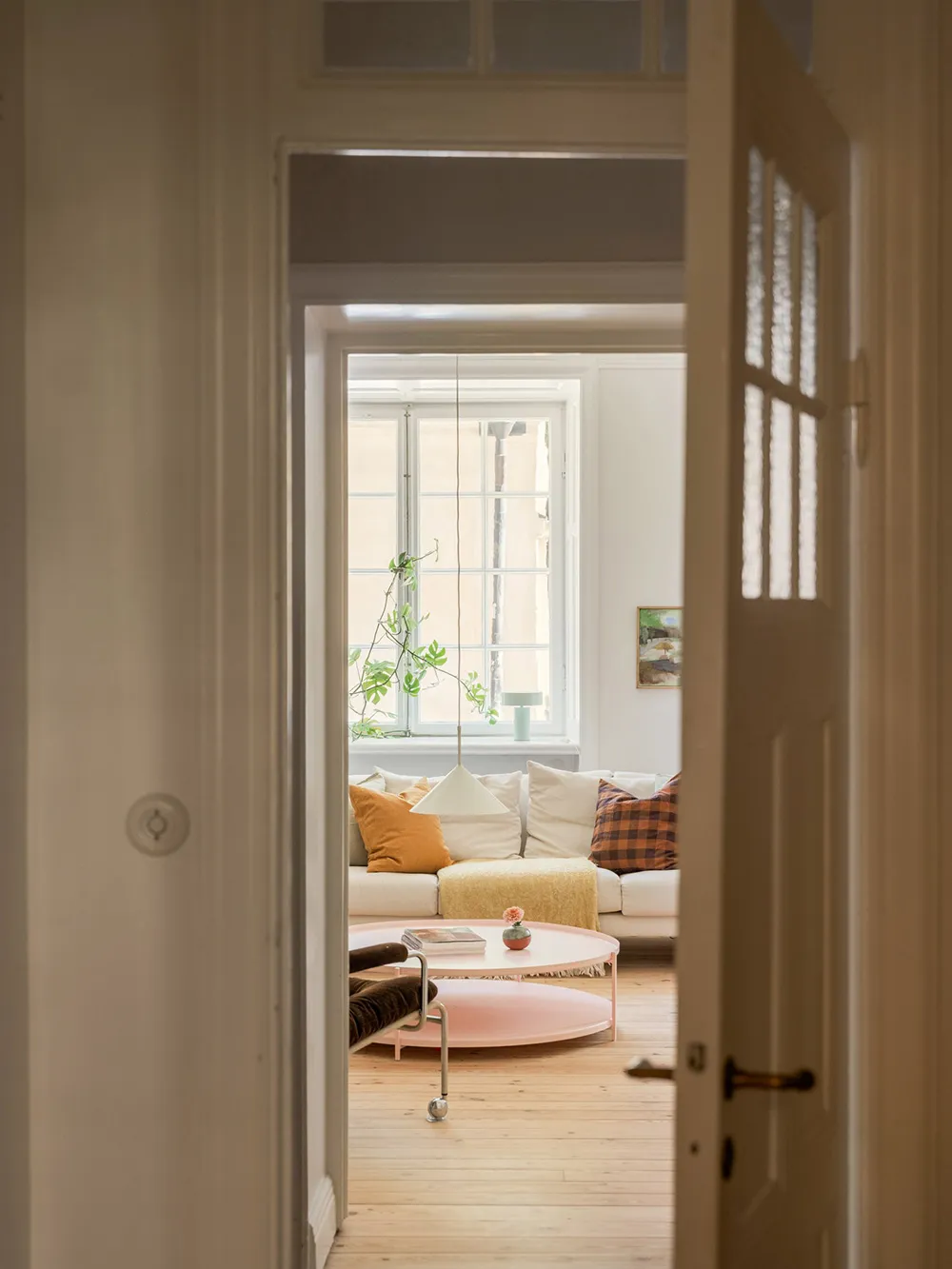 Espacio y luz: un interior agradable en Estocolmo (74 m²) - Gallery image 18