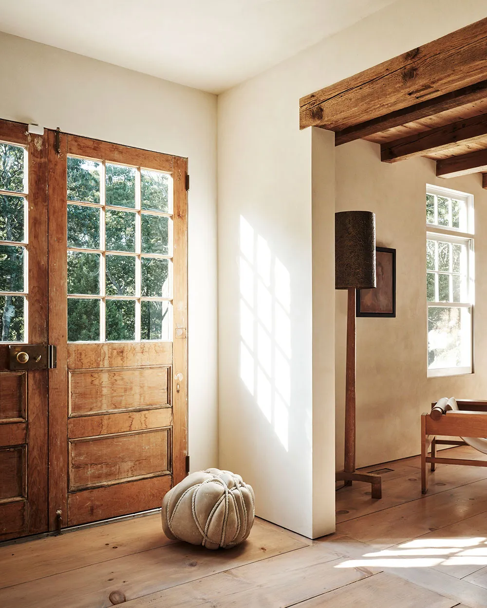 Wspaniały mix estetycznego designu i tradycyjnych elementów w domu projektanta Jordan Carlyle - Gallery image 25