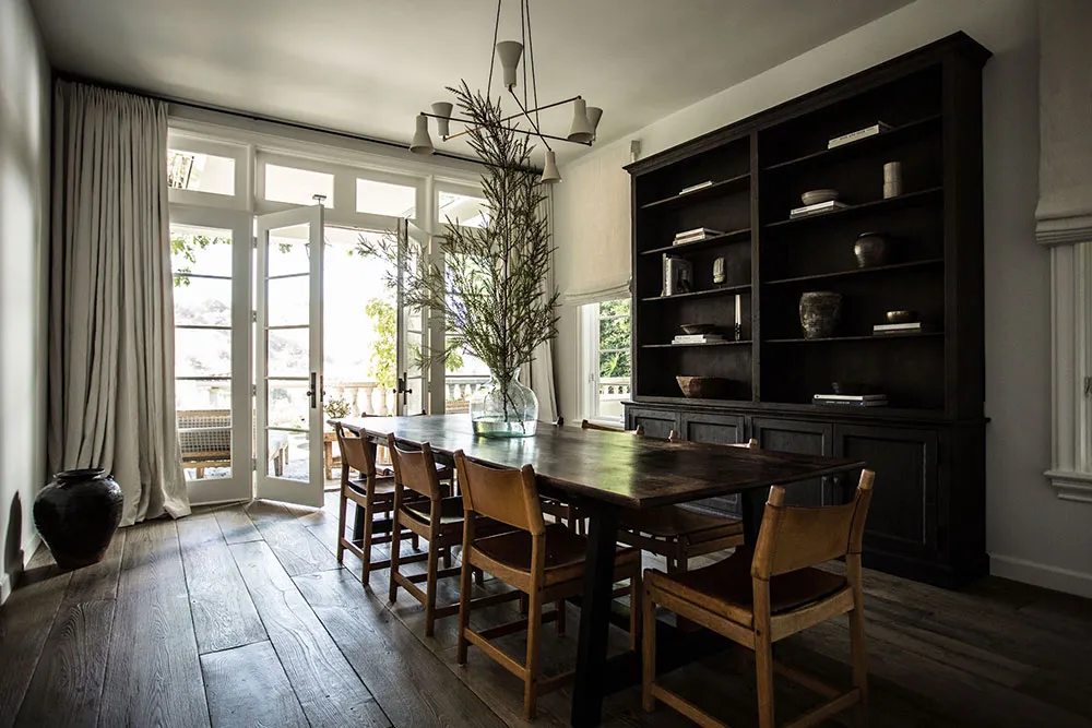 Роскошный дом в Лос-Анджелесе, в котором главное богатство — натуральные материалы и природа - Gallery image 6