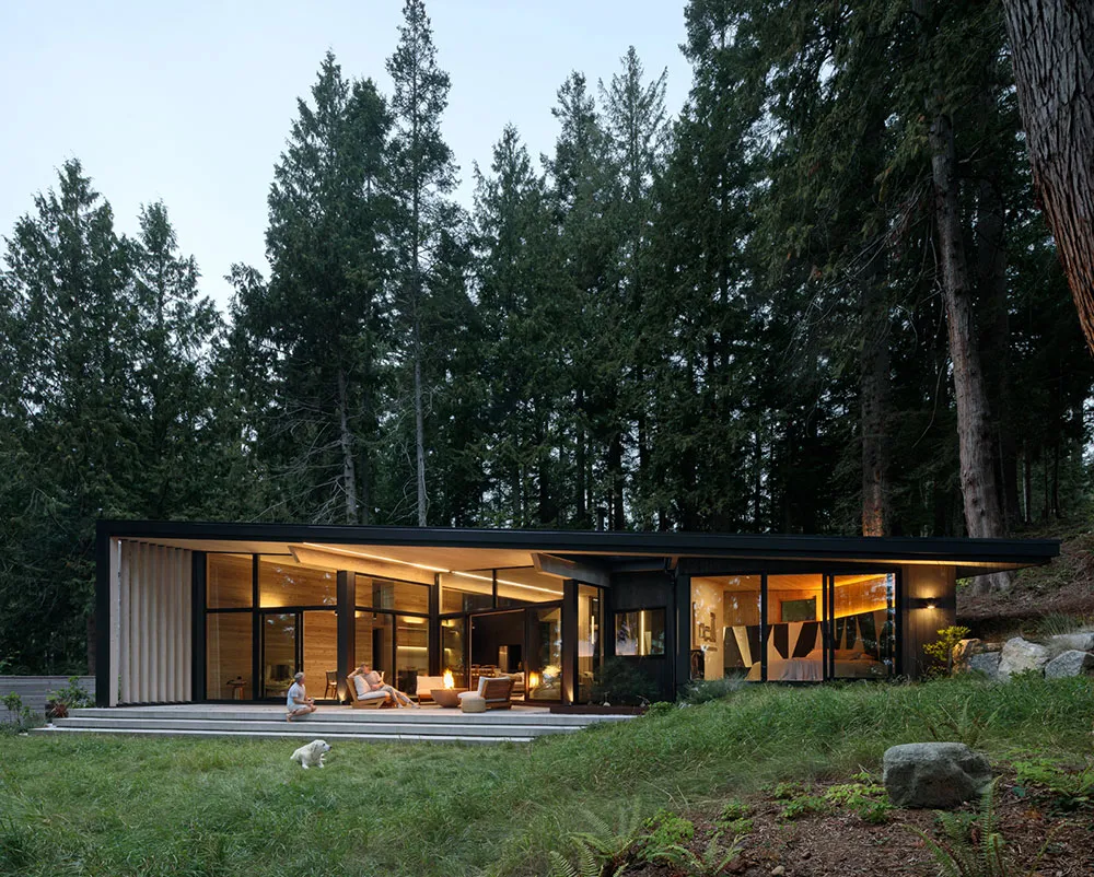Modern cabin au lac au Canada avec un minimalisme dans la nature - Gallery image 1