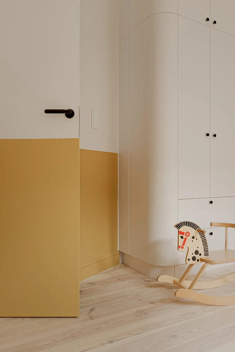 Elegant Modern Interior in a 100-Year-Old House in Gdansk - Gallery image 19