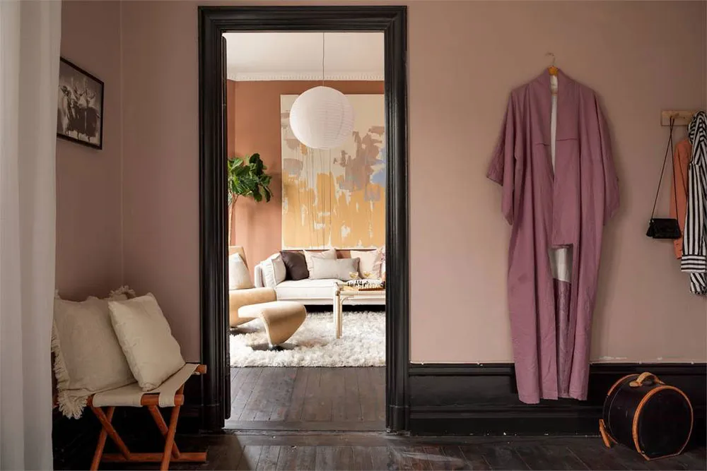 Терракотові стіни та темні акценти: нестандартна квартира в Стокгольмі (60 кв. м) - Gallery image 10