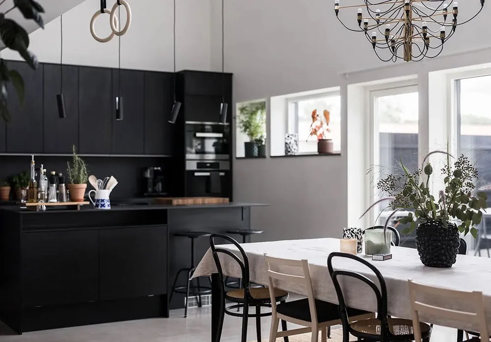 Cottage de campagne moderne avec deuxième lumière en Suède - Gallery image 6