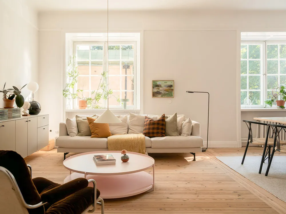 Espacio y luz: un interior agradable en Estocolmo (74 m²) - Gallery image 2