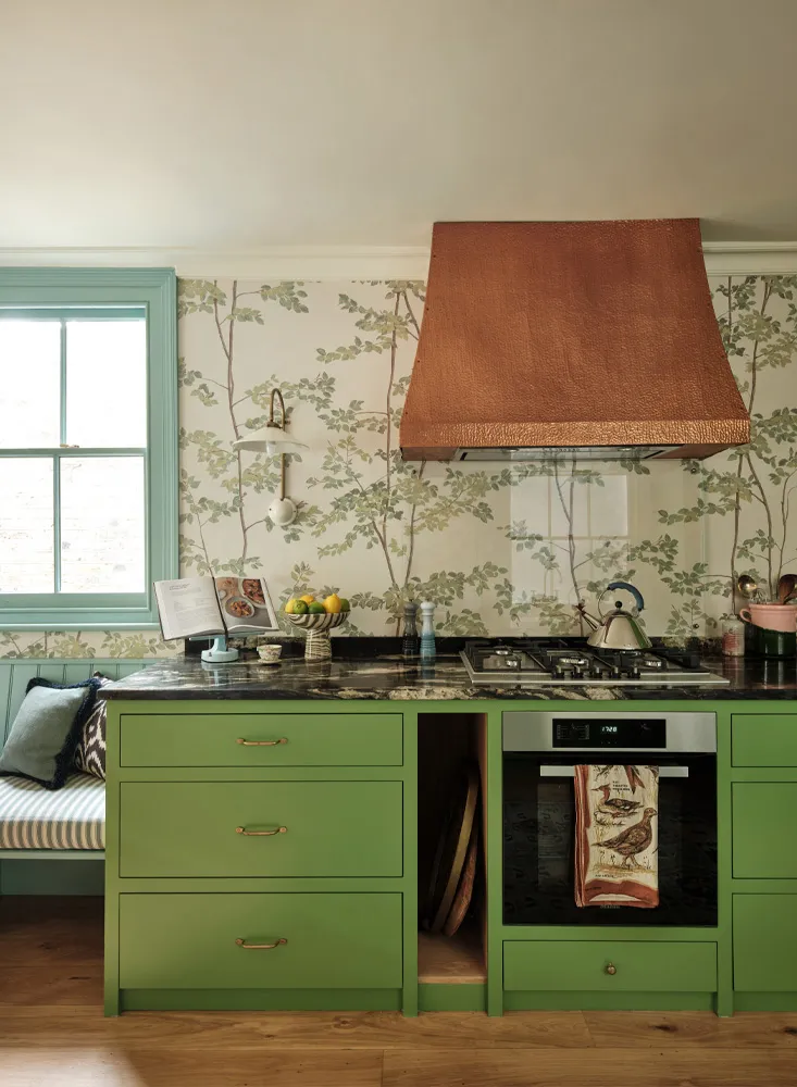 Уютный английский интерьер в прохладных оттенках - Gallery image 7