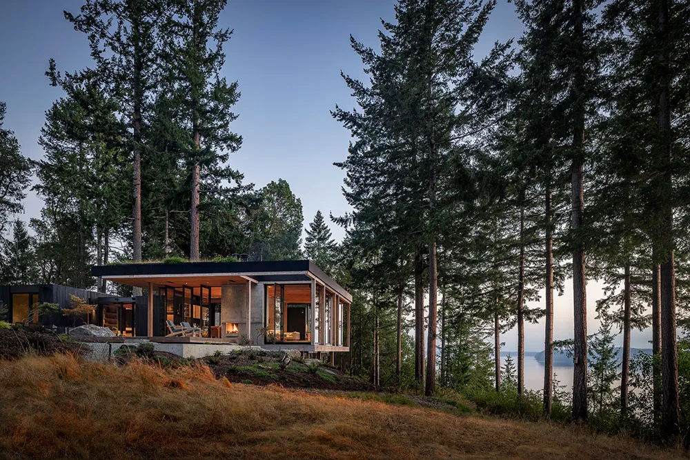 Verre, bois et béton : une maison minimaliste au bord d'un lac dans l'État de Washington - Gallery image 26