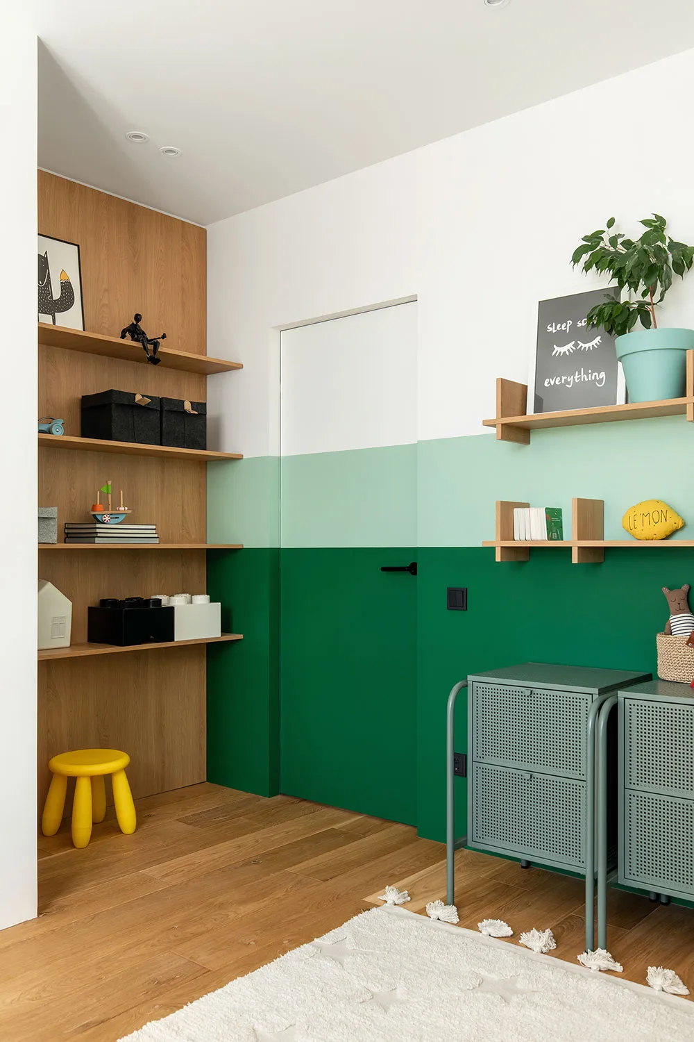 Freundliche Farben in einer kleinen Familienwohnung in Kiew (68 qm) - 24