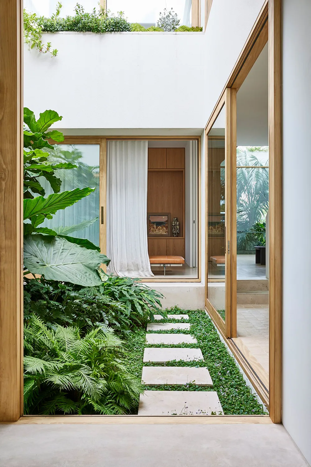 シドニーにある、裸足で歩きたくなるようなモダンな家 - Gallery image 14