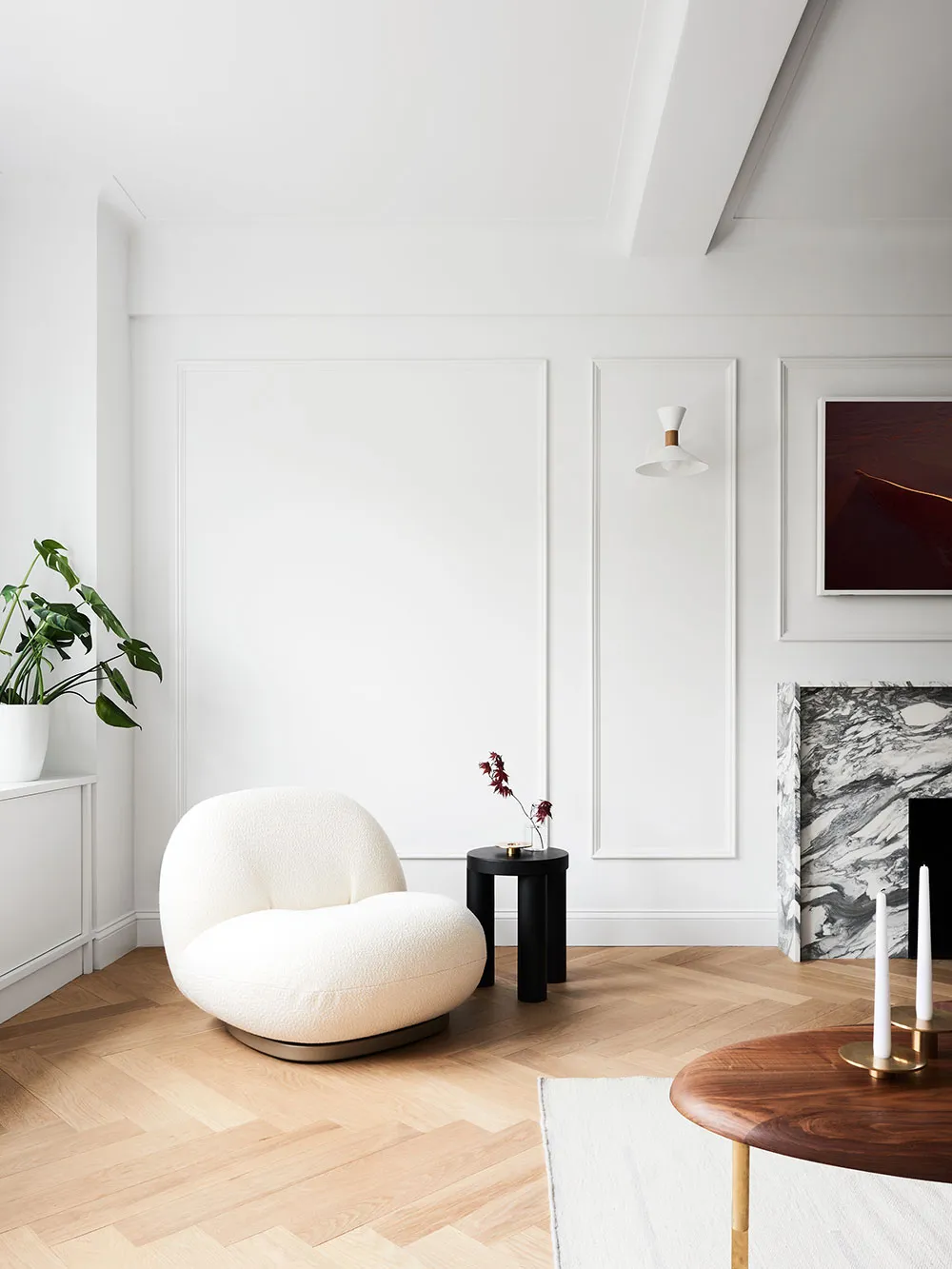 古くて狭いアパートから広々としたモダンなアパートへ:ニューヨークのインテリアデザイン - Gallery image 1