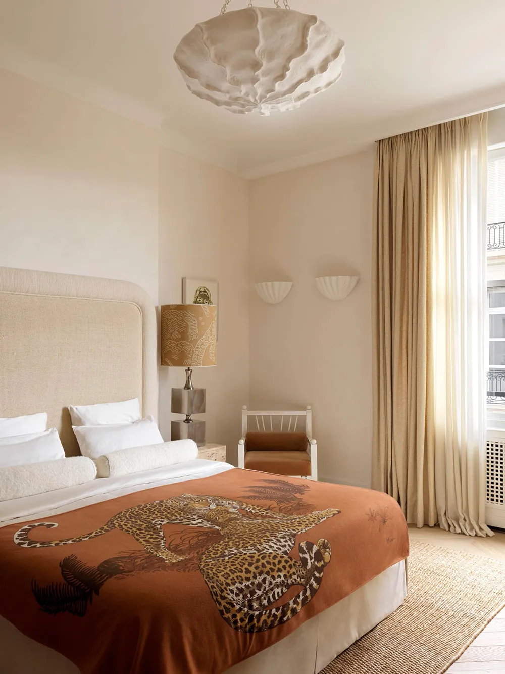 Теплий ар-деко в дизайні апартаментів у Парижі - Gallery image 9