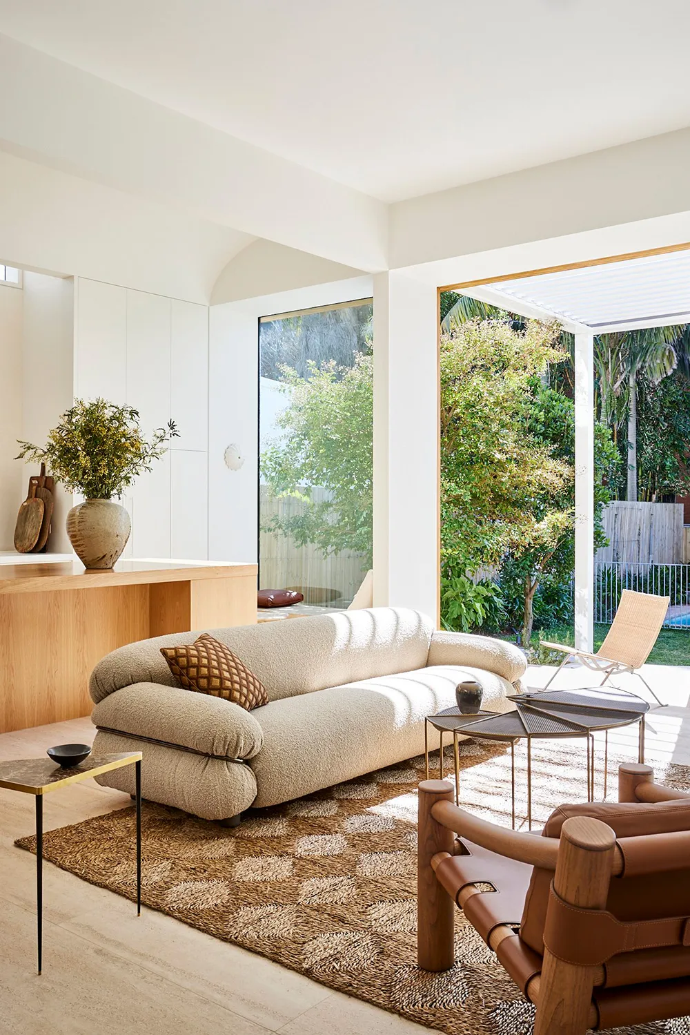 シドニーにある、裸足で歩きたくなるようなモダンな家 - Gallery image 4