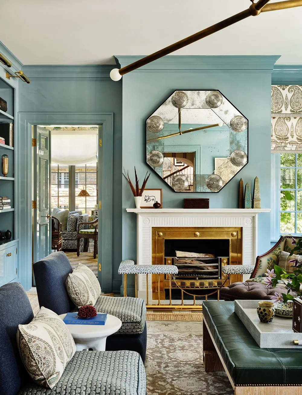 हेनरी एंड कंपनी द्वारा प्रकाशित “क्लासिकल इंटीरियर्स की भव्यता” - Gallery image 4