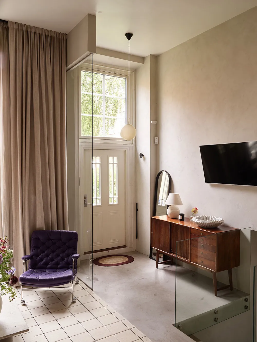 Як у Нью-Йорку: невеликий, але стильний лофт у Стокгольмі - Gallery image 4