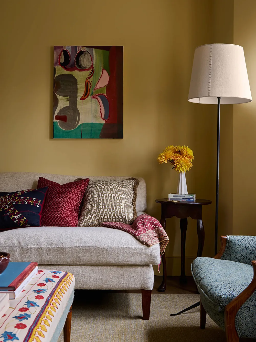 Коллекция абстрактной живописи в дизайне яркого интерьера в Лондоне - Gallery image 4