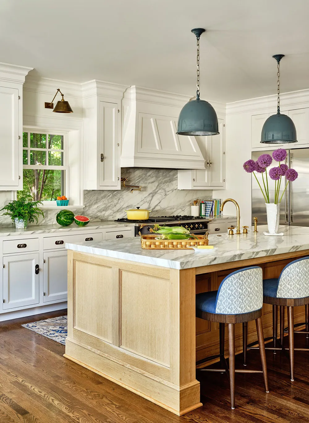 हेनरी एंड कंपनी द्वारा प्रकाशित “क्लासिकल इंटीरियर्स की भव्यता” - Gallery image 6