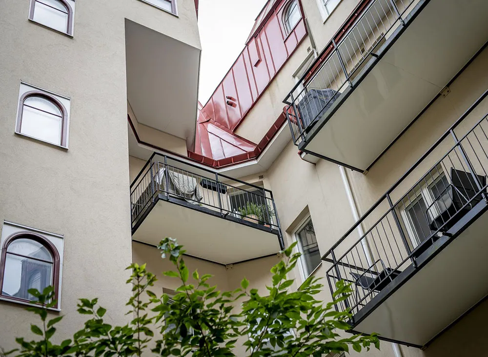 Belles portes noires et teintes intéressantes : appartement à Gothenburg (74 m²) - Gallery image 14