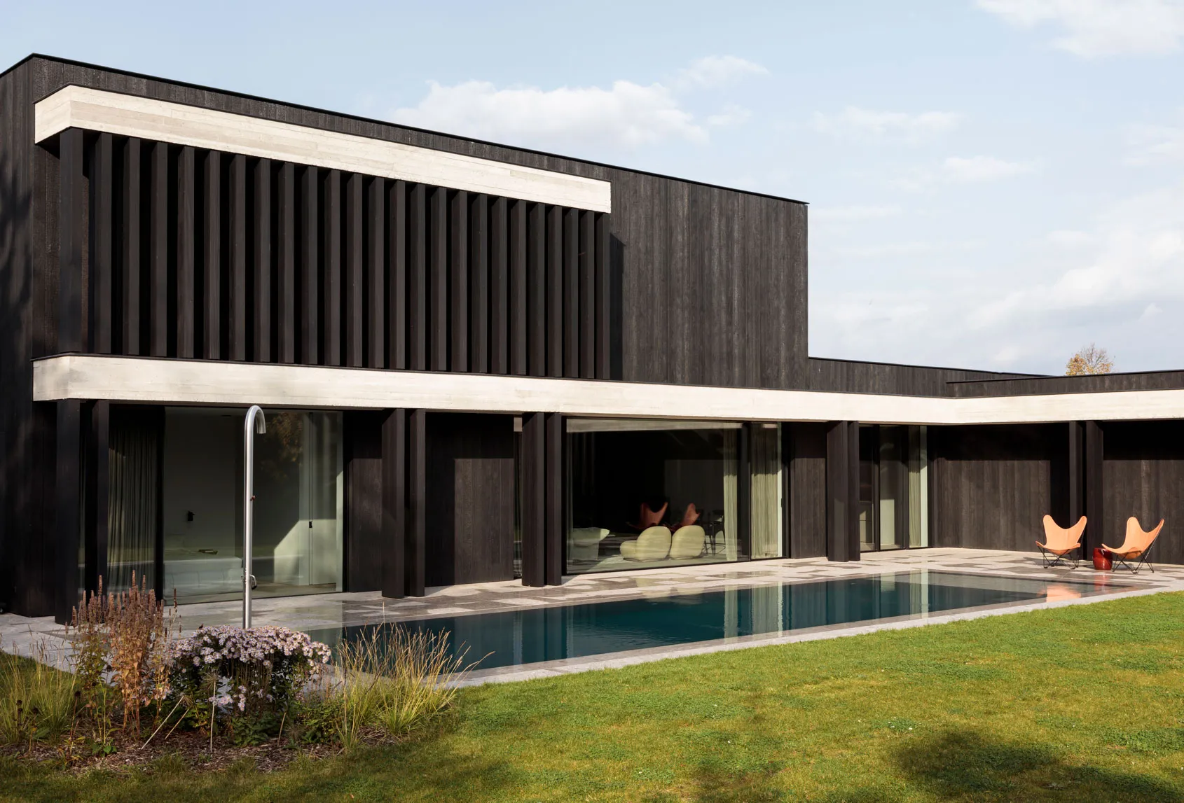 Stylish and cozy modern house in Flemish fields of Belgium - Gallery image 22