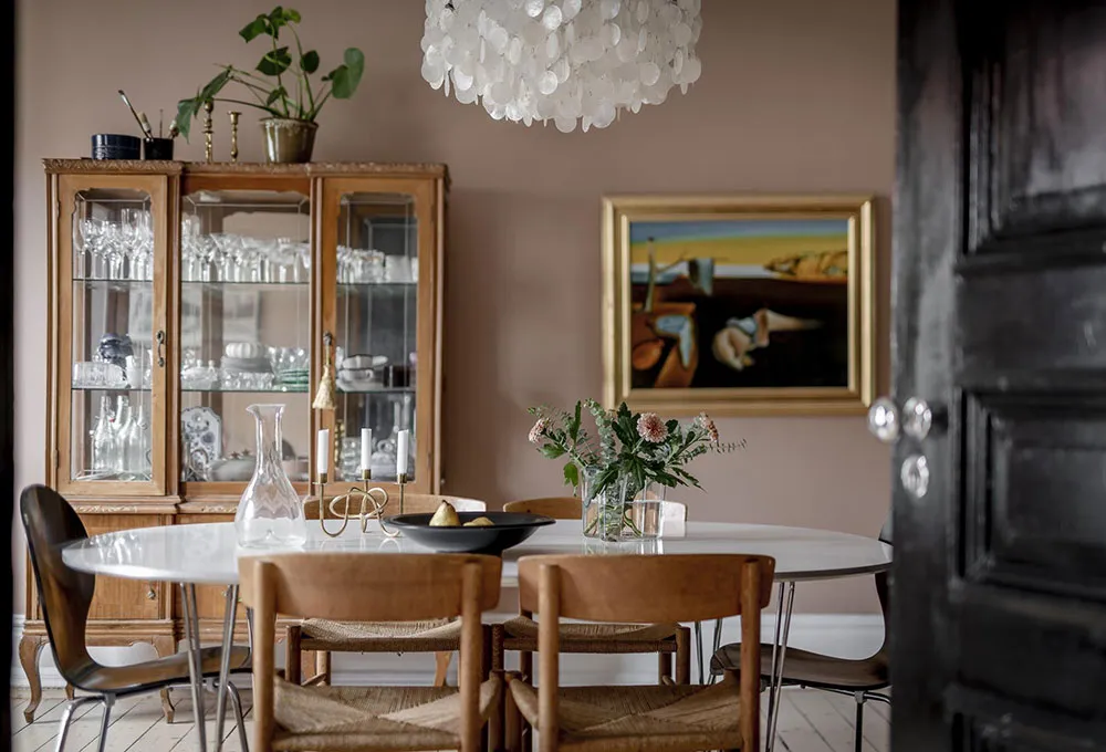 Belles portes noires et teintes intéressantes : appartement à Gothenburg (74 m²) - Gallery image 25