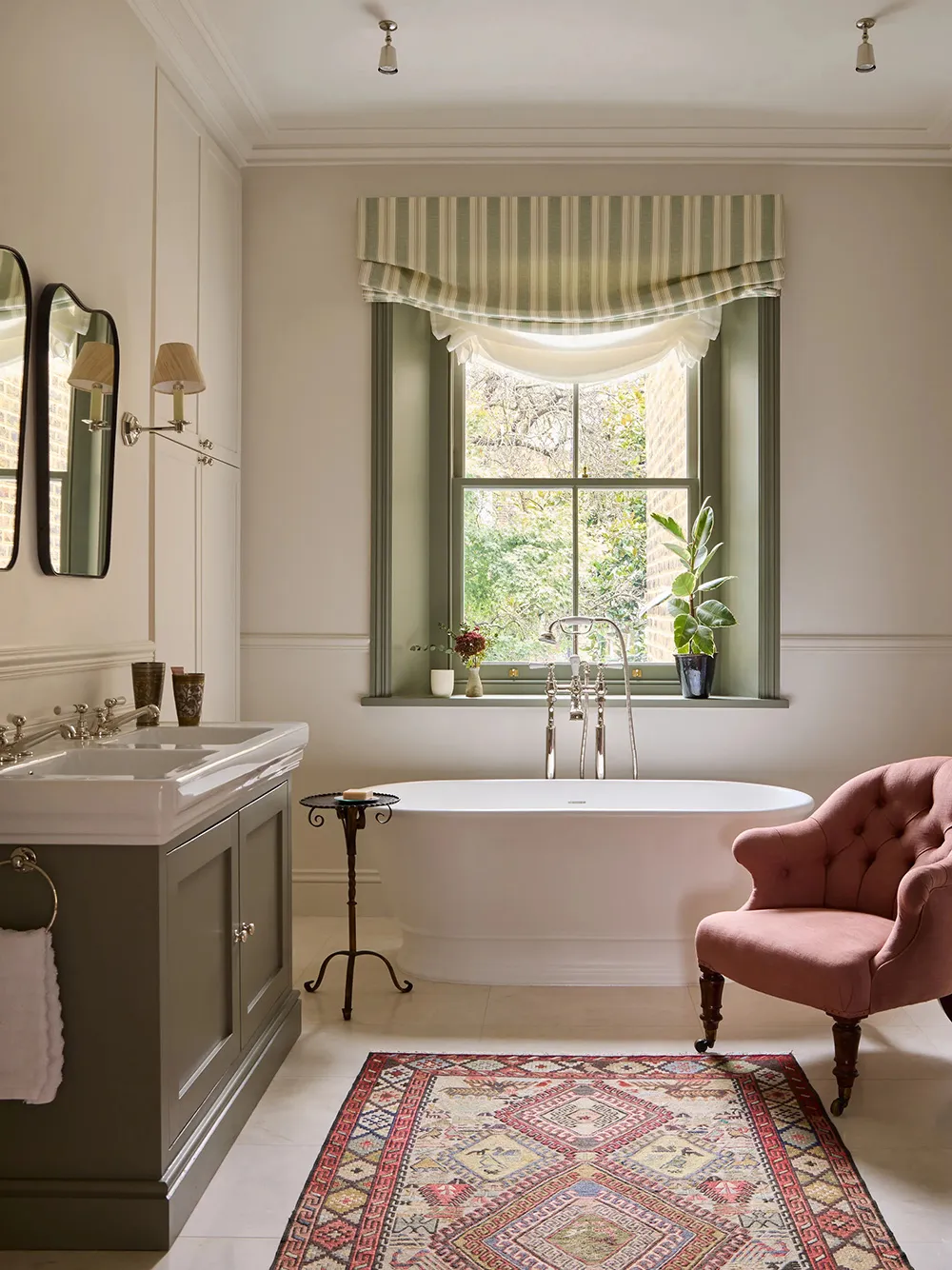 Коллекция абстрактной живописи в дизайне яркого интерьера в Лондоне - Gallery image 14