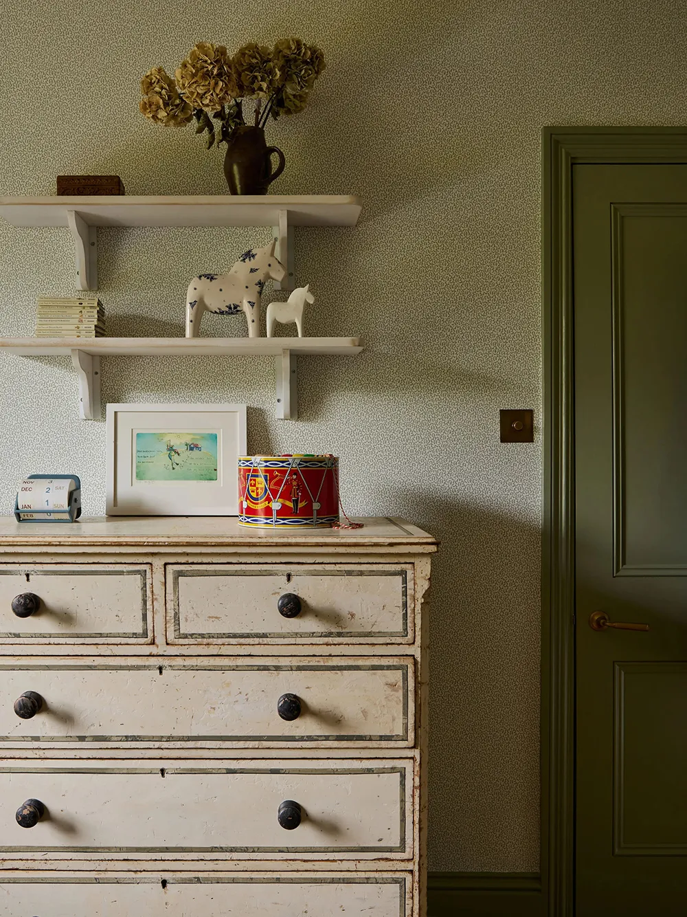 Коллекция абстрактной живописи в дизайне яркого интерьера в Лондоне - Gallery image 17