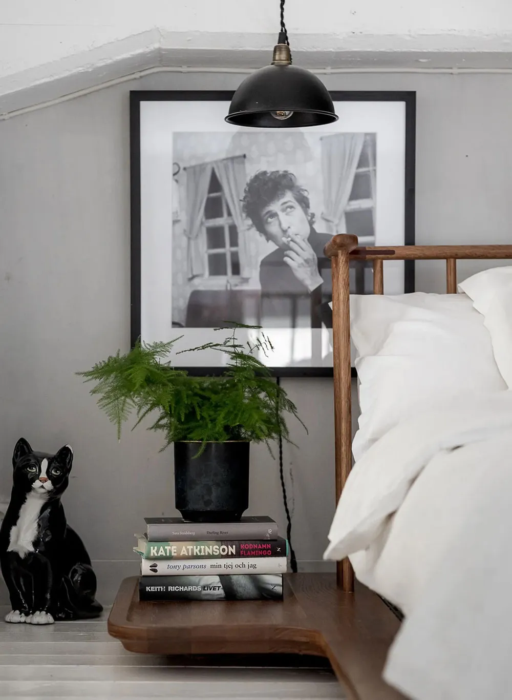 スウェーデンにある73平方メートルの魅力的なロフト付きアパートのデザインにおける様々なスタイルの要素 - Gallery image 20