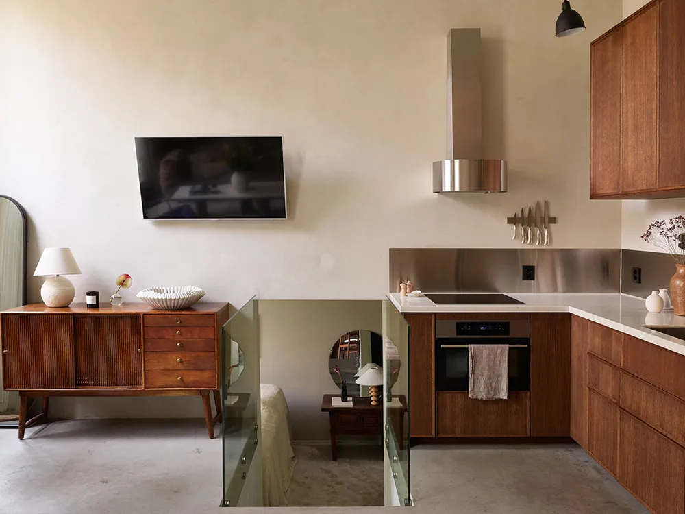 Як у Нью-Йорку: невеликий, але стильний лофт у Стокгольмі - Gallery image 5