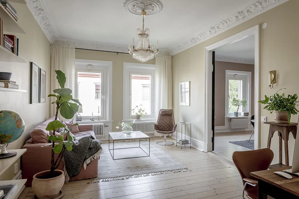 Belles portes noires et teintes intéressantes : appartement à Gothenburg (74 m²) - Gallery image 9