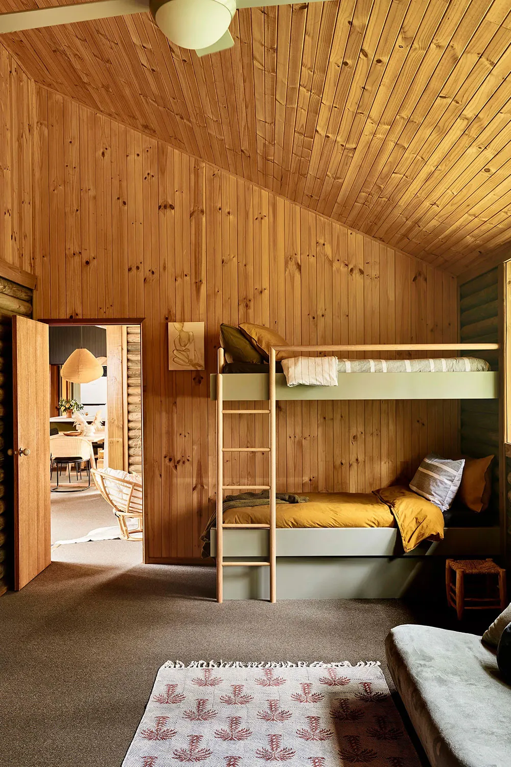 Яркий и игривый дизайн деревянного дома в Австралии - Gallery image 11