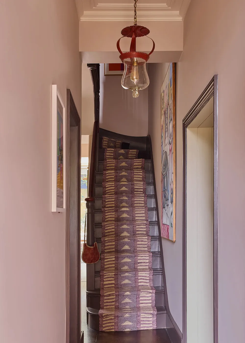 Коллекция абстрактной живописи в дизайне яркого интерьера в Лондоне - Gallery image 10