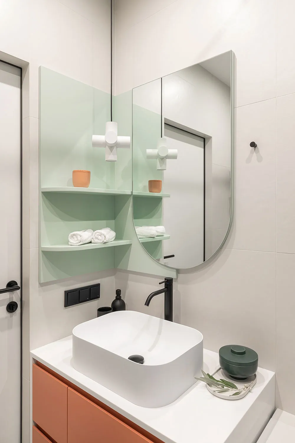 Freundliche Farben in einer kleinen Familienwohnung in Kiew (68 qm) - 26