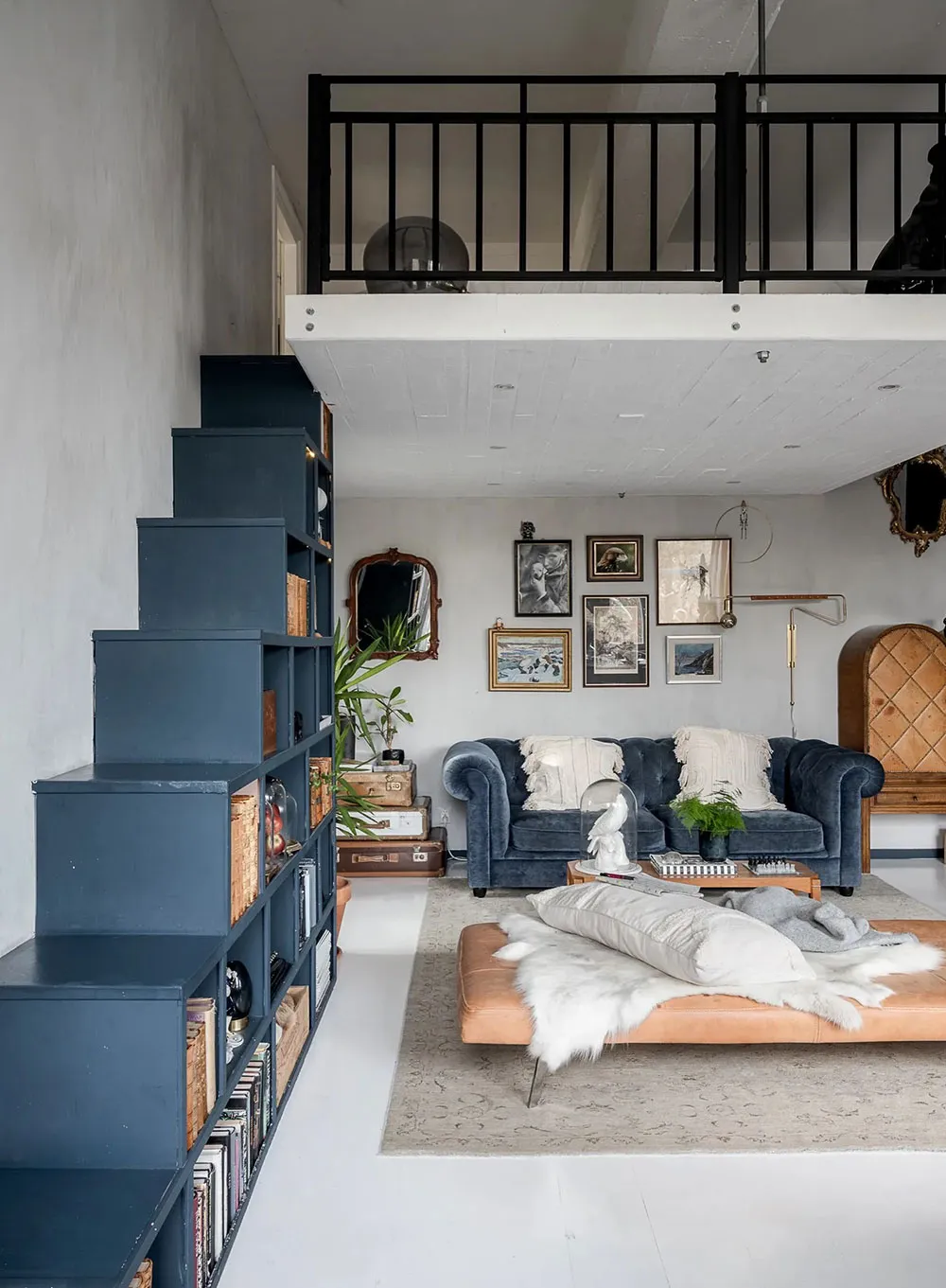 スウェーデンにある73平方メートルの魅力的なロフト付きアパートのデザインにおける様々なスタイルの要素 - Gallery image 18