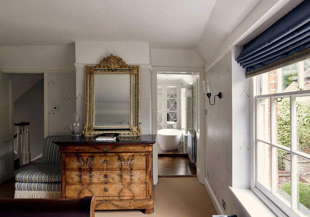 Magnificent Georgian Townhouse of the 18th Century, Enveloped in Greenery - Gallery image 13