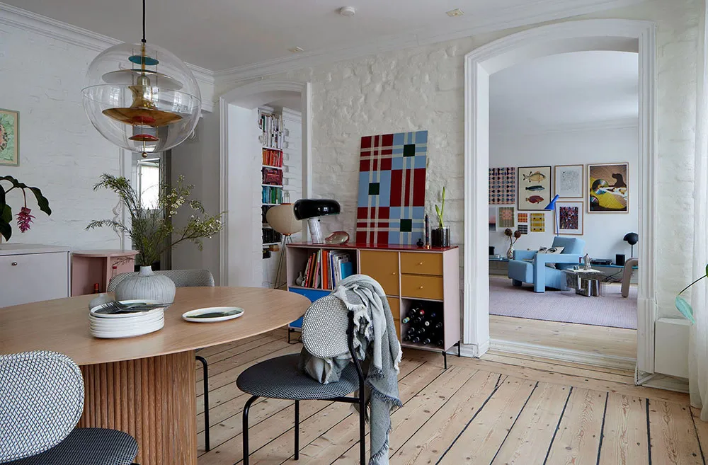 Scandinavie joyeuse : appartement aux couleurs vives et meubles design à Stockholm (64 m²) - Gallery image 13