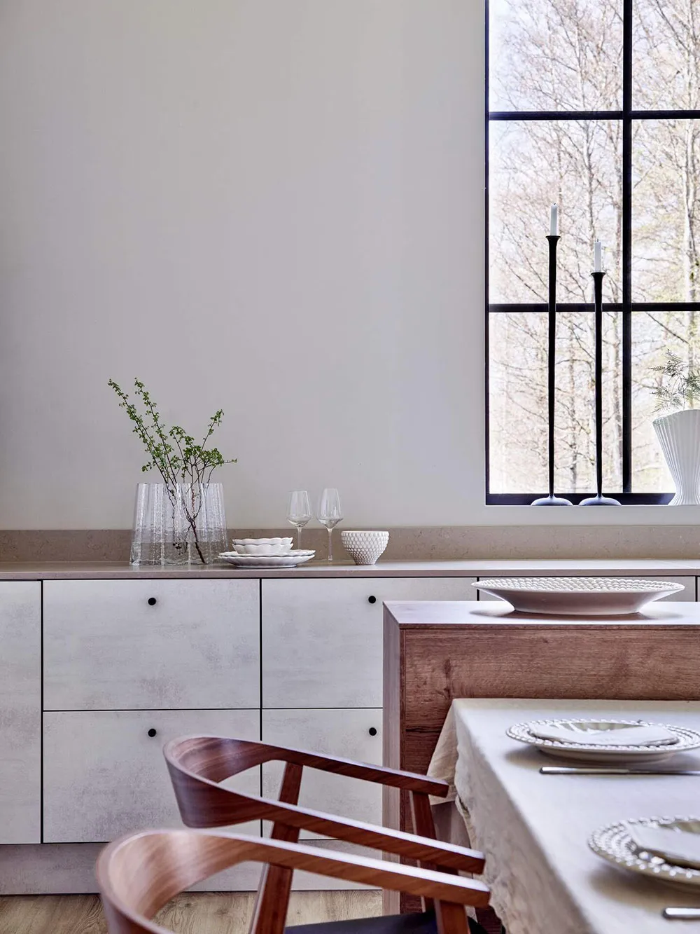 Просторная современная дача на месте старого коттеджа 19 века в Швеции - Gallery image 6