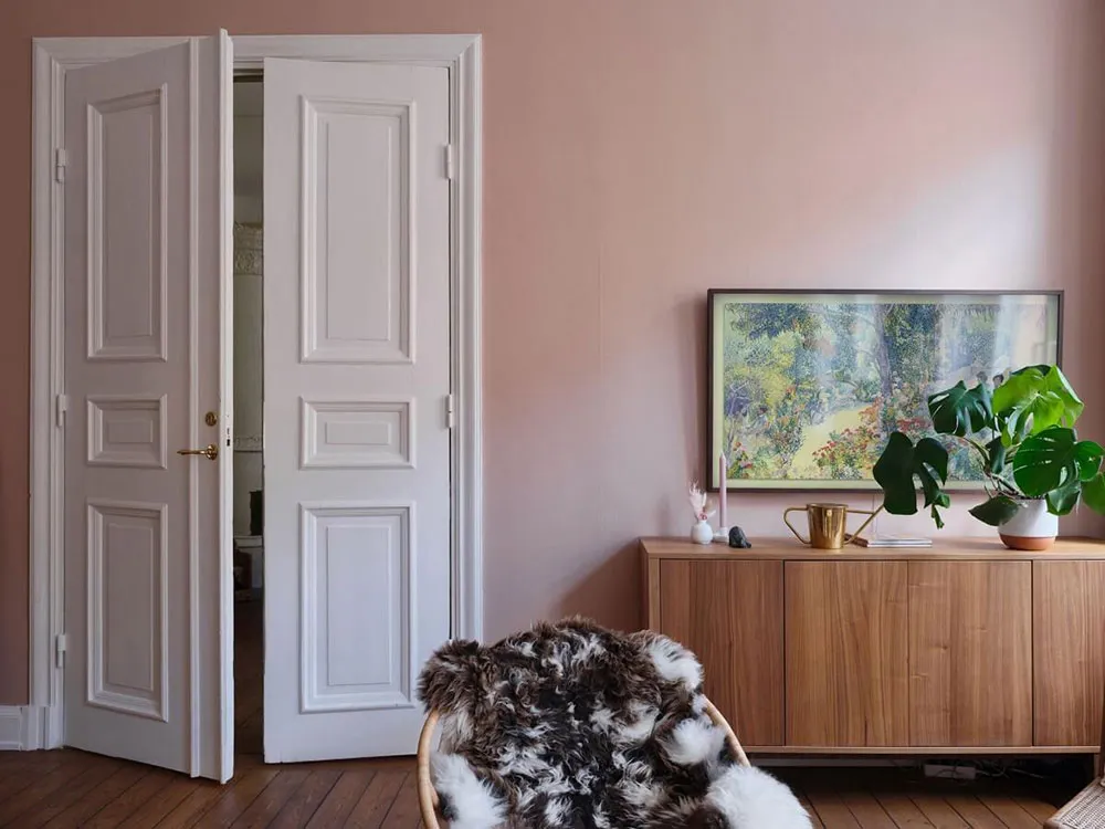 Appartement scandinave avec des détails féminins agréables - Gallery image 6