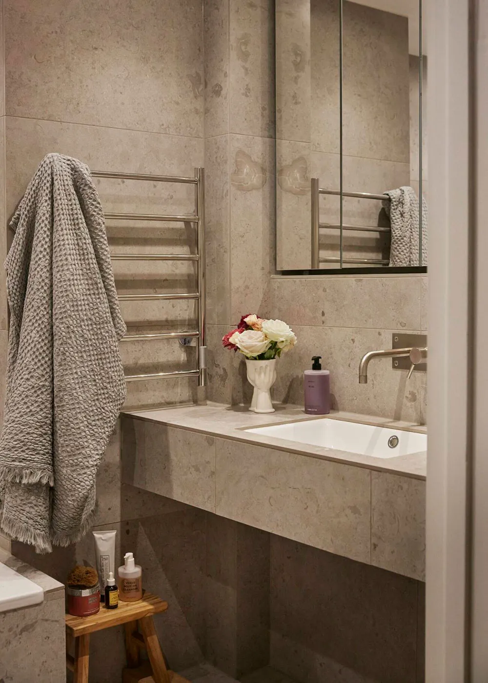 Interior in Stockholm That Radiates Warmth and Style - Gallery image 10