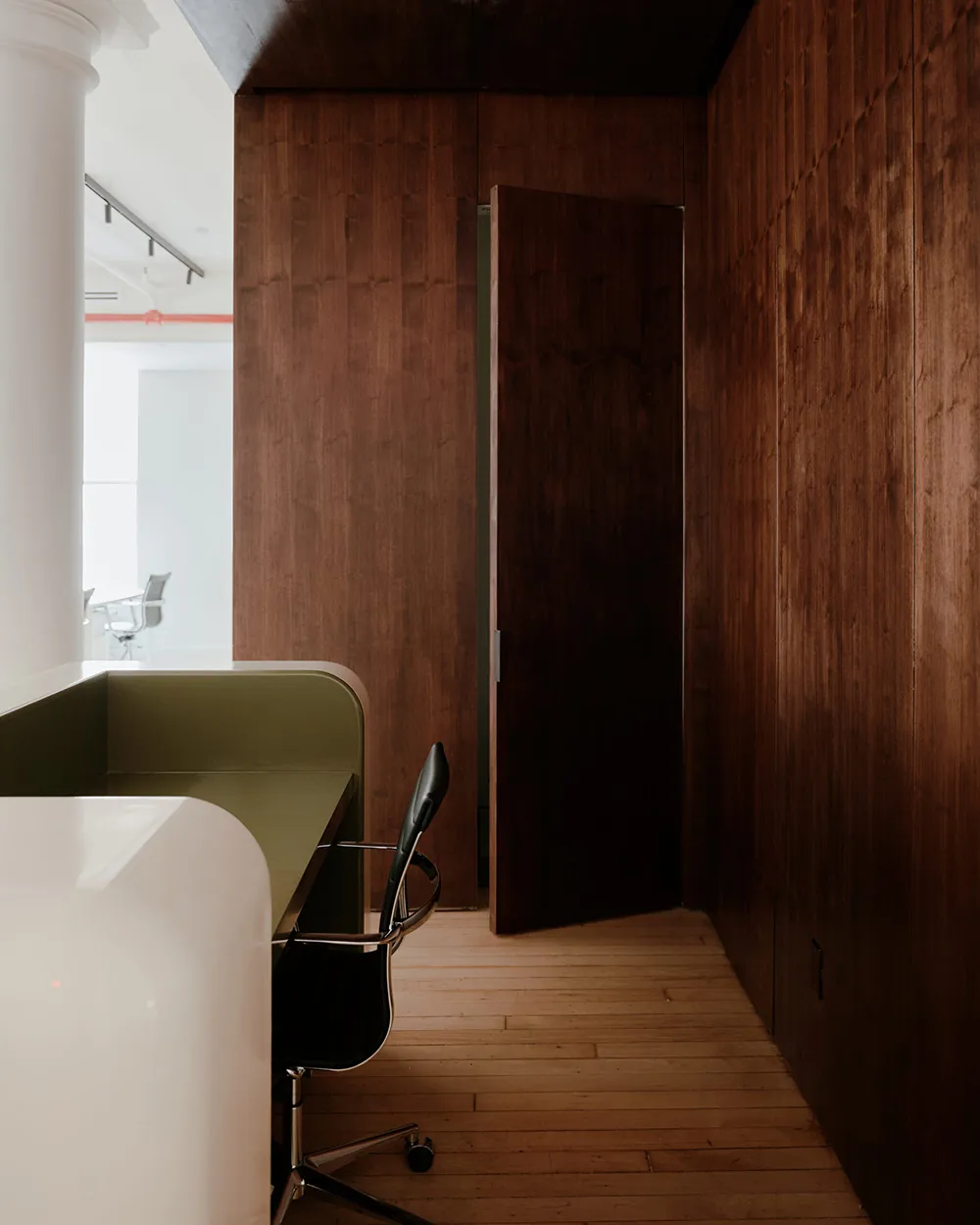 Современный офис, который вдохновляет - Gallery image 6