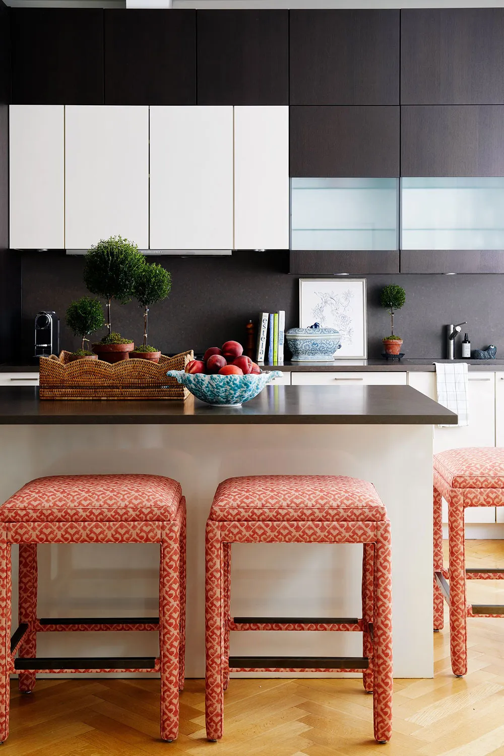 हेनरी एंड कंपनी द्वारा प्रकाशित “क्लासिकल इंटीरियर्स की भव्यता” - Gallery image 28